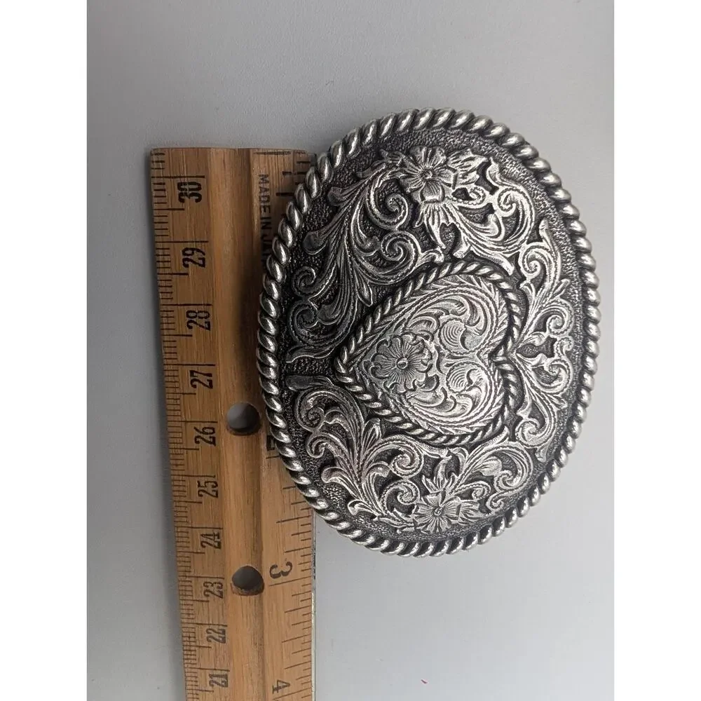 Vintage Oval Engraved Floral Scroll Rope Edge Western Belt Buckle Silver Tone